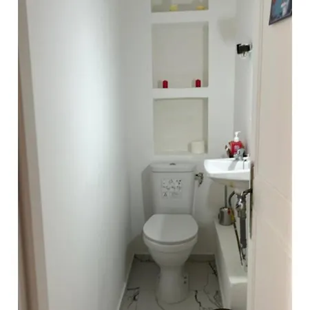 Meuble, Proche Paris Proche Neuilly-sur-Marne